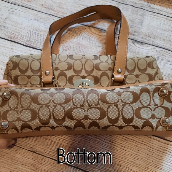 Coach Purse - Picture 3 of 4